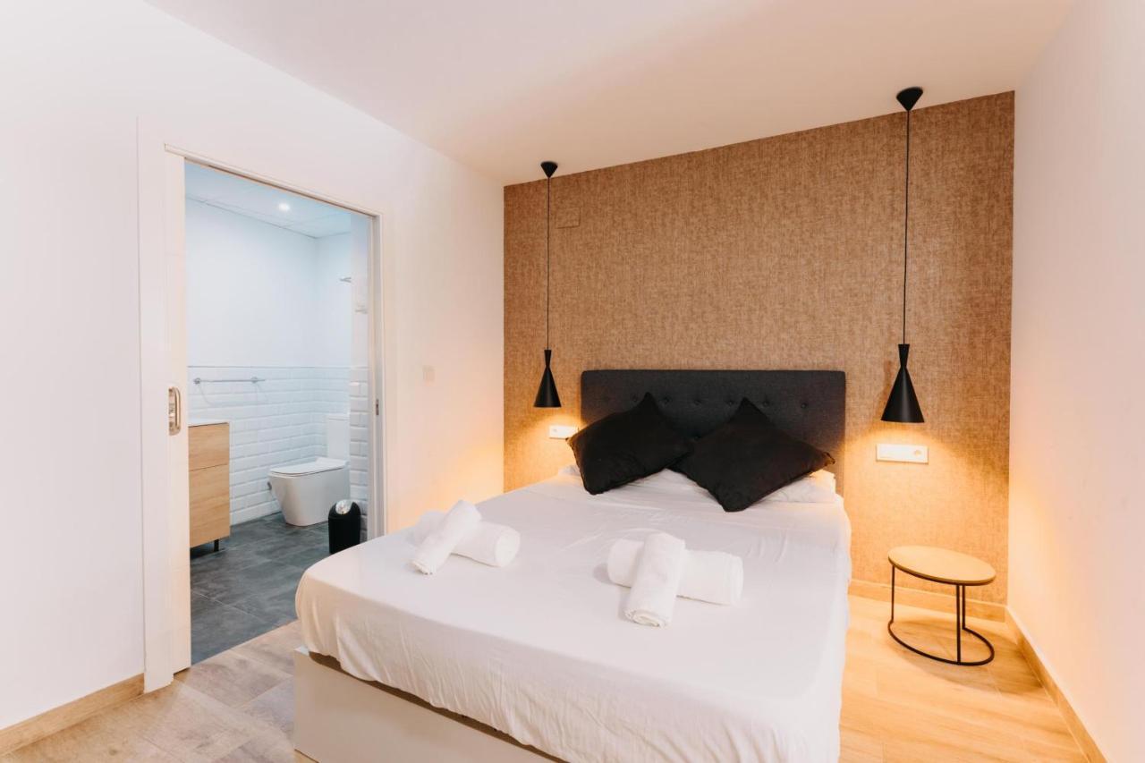 Coverlin Apartamentos San Francisco Μάλαγα Δωμάτιο φωτογραφία