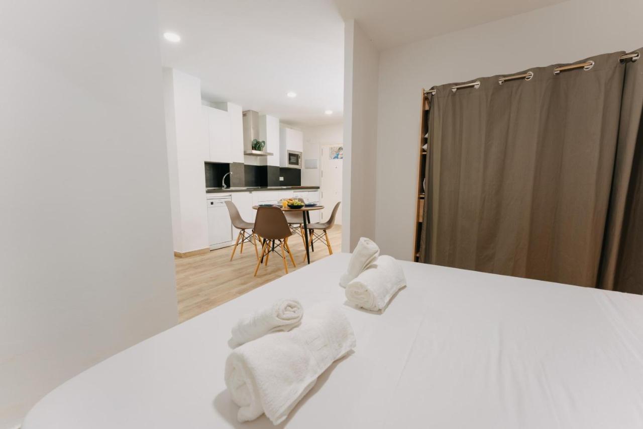 Coverlin Apartamentos San Francisco Μάλαγα Δωμάτιο φωτογραφία